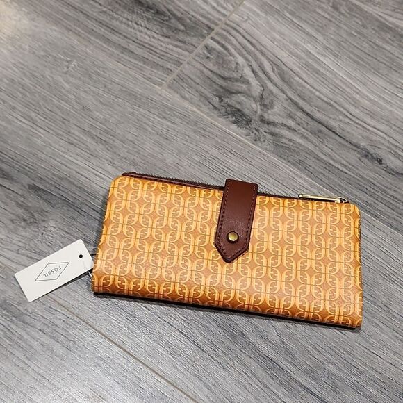 NWT Fossil Signature Mustard Lainie LG Wallet - Picture 1 of 6